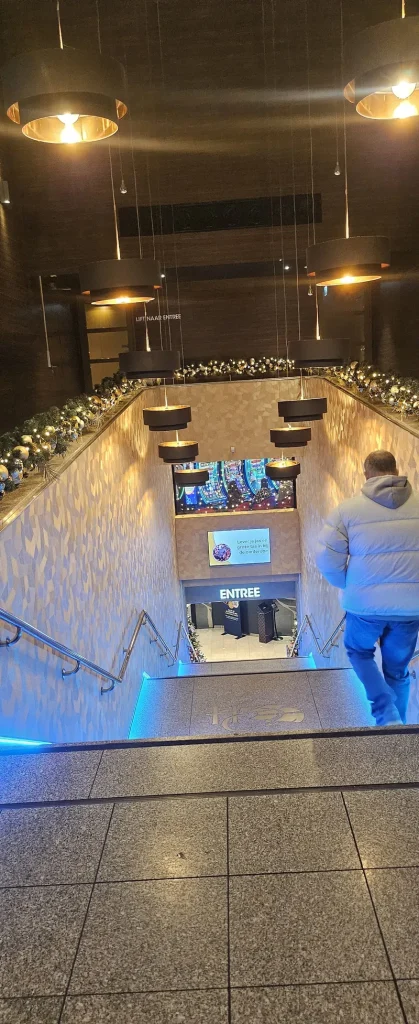 Trap naar de entree van Holland Casino Nijmegen