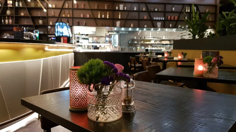 Restaurantgedeelte van Holland Casino Valkenburg met tafeldecoratie